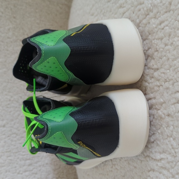 Adidas Adizero Takumi Sen 8 Men's Running Shoes in Beam Yellow - Picture 11 of 13